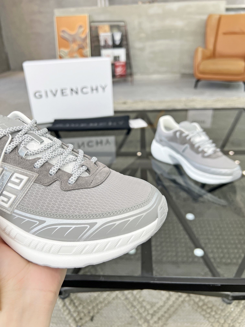 Givenchy Sneakers